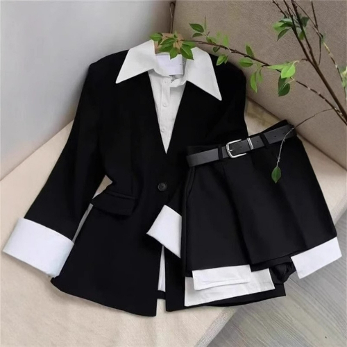 Kadın İki Parçalı Etek Takımla - Sewing Jackets incelemesi ve fiyatı